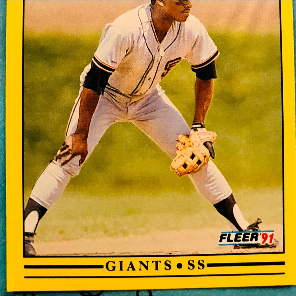 1991 Jose Uribe Error card. Perfect condition.Ungraded but possibility!